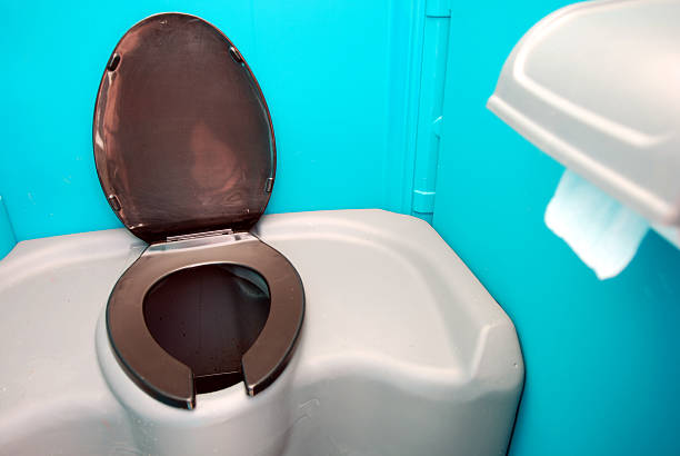 Best Porta potty rental near me  in Wolverine Lake, MI