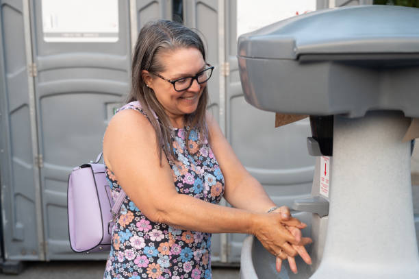 Best Portable toilet rental cost  in Wolverine Lake, MI